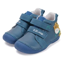 Tépőzáras, valódi bőr, zsiráf mintás D.D.step gyerekcipő, az első lépésekhez Tépőzáras, valódi bőr, zsiráf mintás D.D.step gyerekcipő, az első lépésekhez