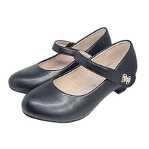 Alkalmi fedettbőr, kopogós lánykacipő