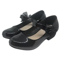 Alkalmi kopogós kislány lakkcipő