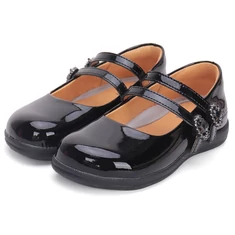 Alkalmi- és sulis cipő