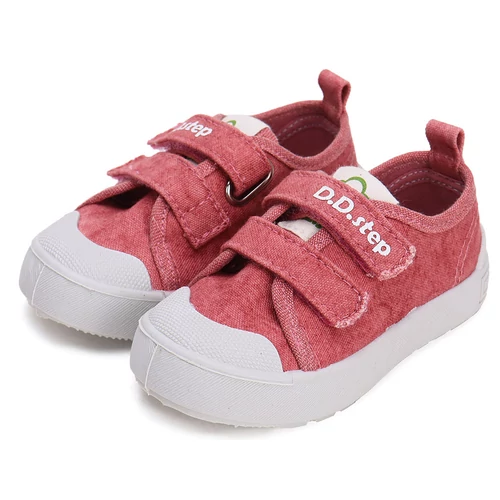 Tépőzáras, D.D.step vászoncipő