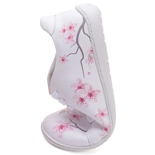 Trendi "Stitch & Walk" átmeneti cipő