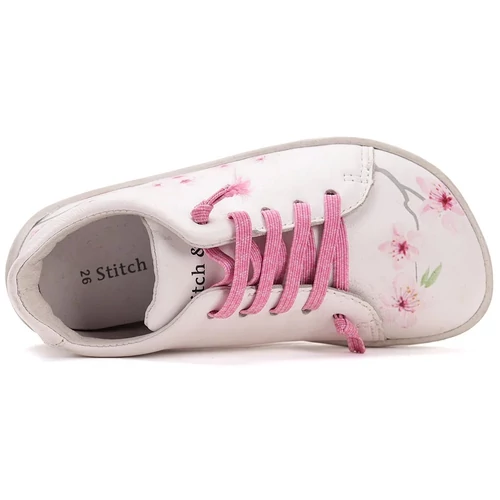 Trendi "Stitch & Walk" átmeneti cipő