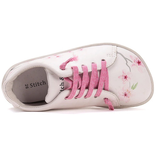 Trendi "Stitch & Walk" átmeneti cipő