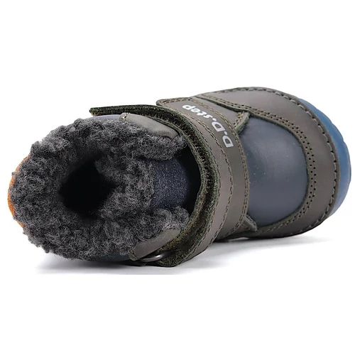 Melegbéléses, valódi bőr D.D.step kisfiú gyerekcipő, világító leddel az oldalán