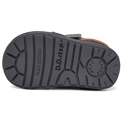 Melegbéléses, valódi bőr D.D.step kisfiú bokacipő