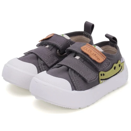 Tépőzáras, D.D.step vászoncipő