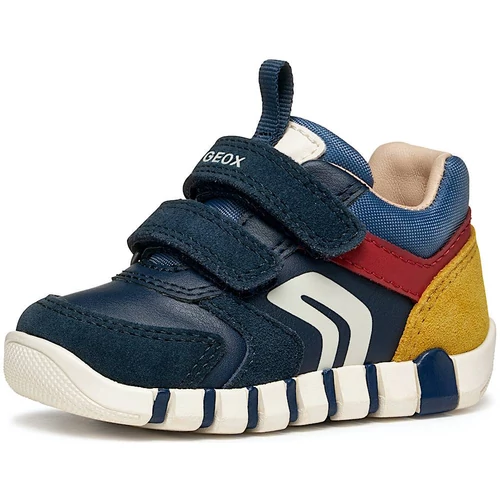 Könnyű "lélegző" Geox Lupidoo kisfiú gyerekcipő, az első lépésekhez