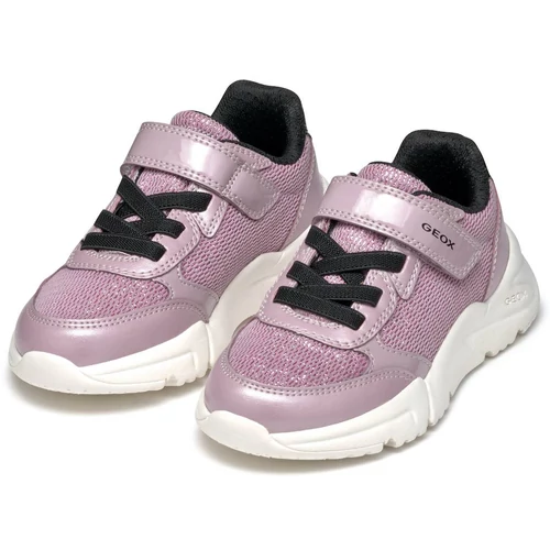 Minőségi Geox Loftus Junior gyerekcipő, "lélegző" talppal