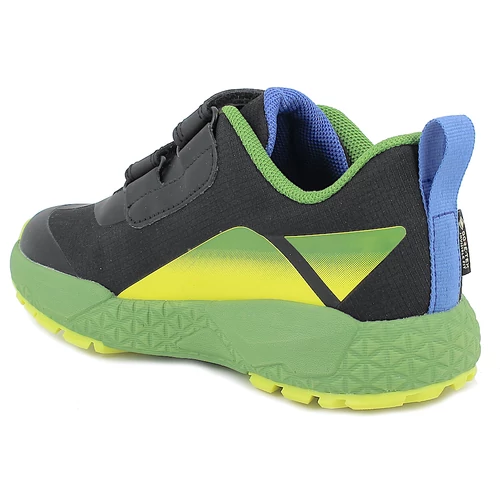 Vízálló, sportos zöld-fekete Primigi gyerekcipő